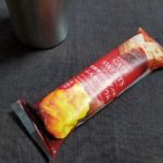 ファミマの安納芋クリームサンドのふんわりバウムはどうなの？